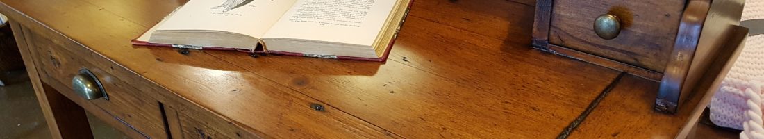 writing desk
